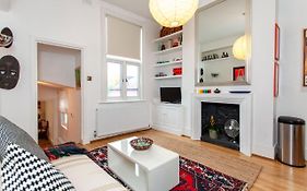 Italianflat - Kilburn Art Style